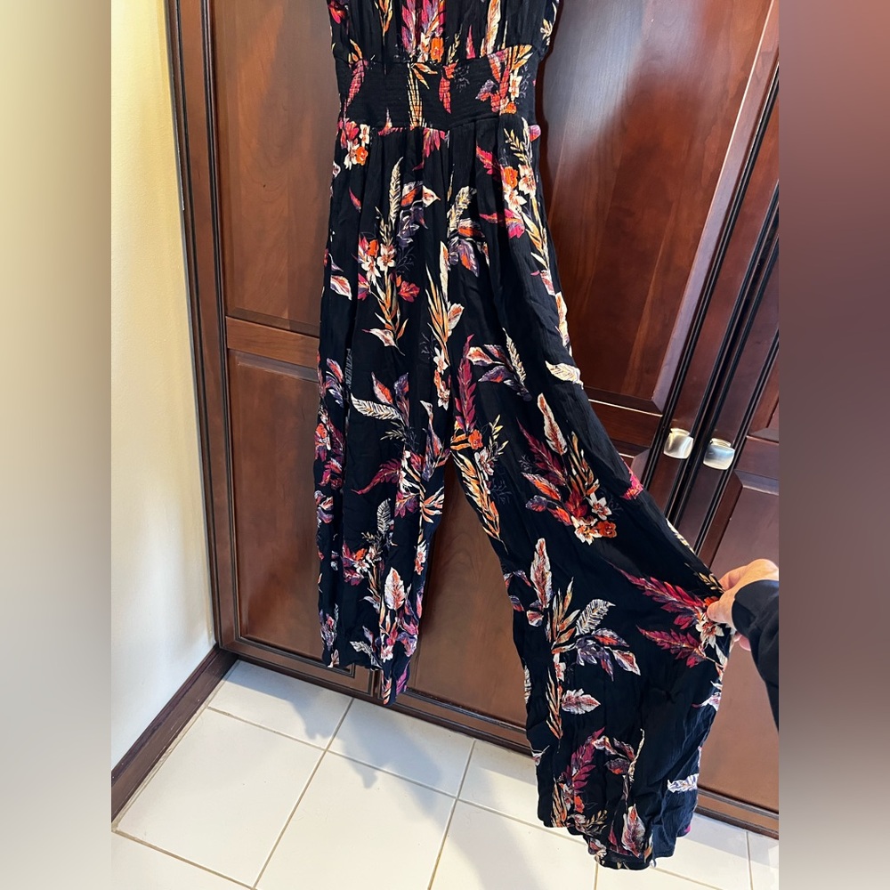 Patrons of Peace Floral Off the Shoulder Jumpsuit - S - Picture 4 of 6